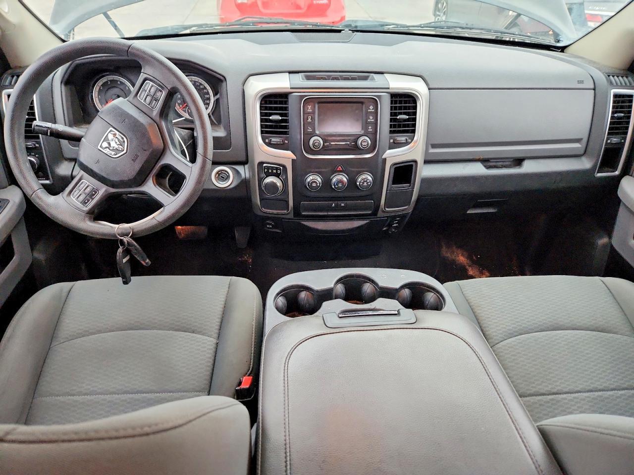 2016 Dodge RAM 1500 SLT
