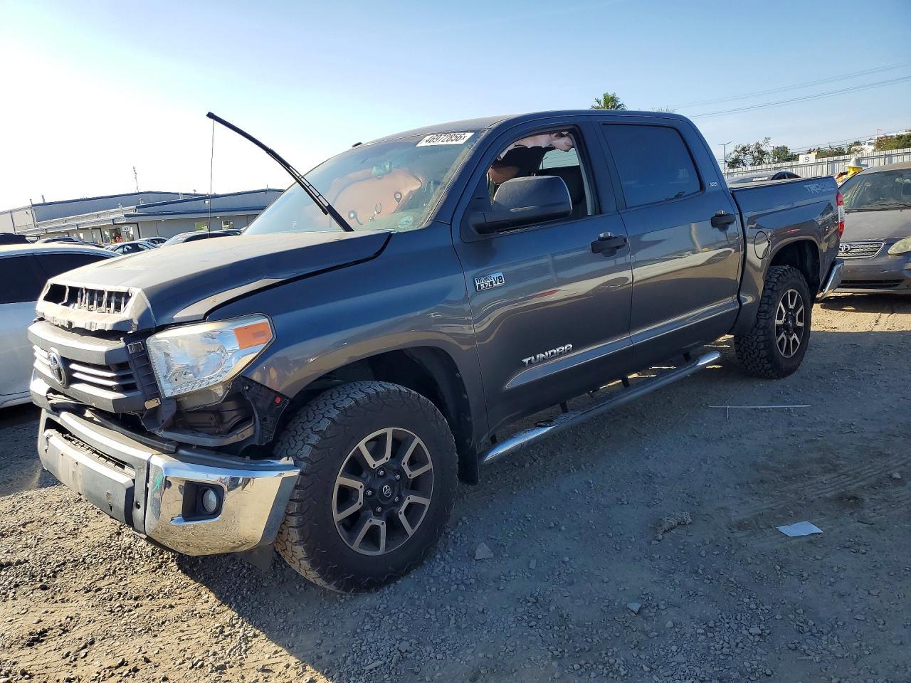 2015 Toyota Tundra SR5