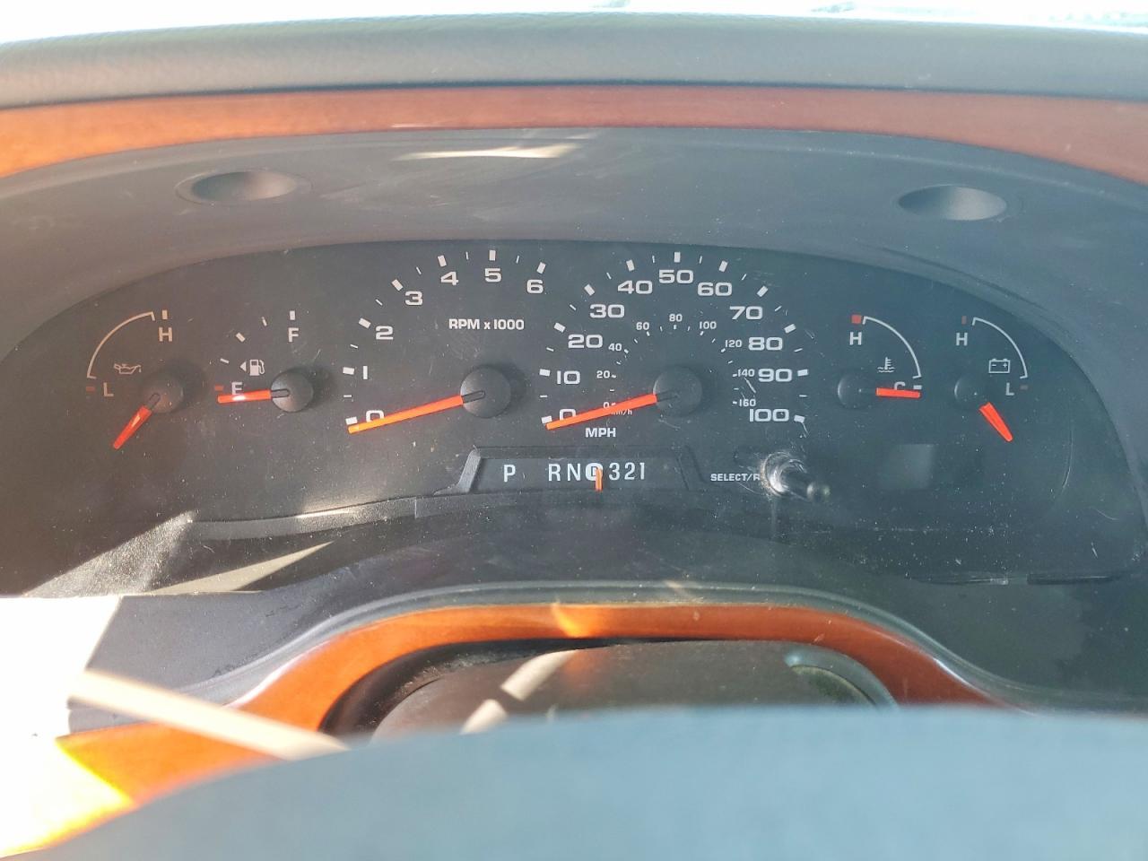 2006 Ford Econoline E450 Super Duty Cutaway Van