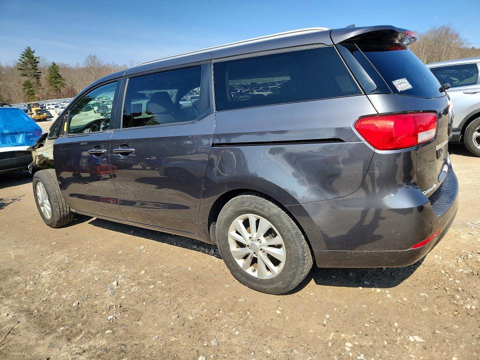 2016 KIA Sedona lx