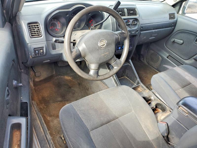 2002 Nissan Frontier Standard