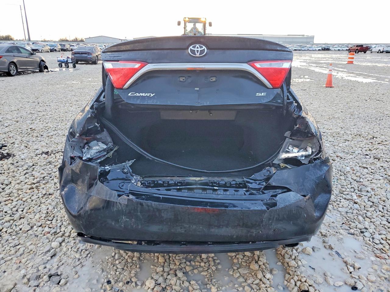2015 Toyt Camry