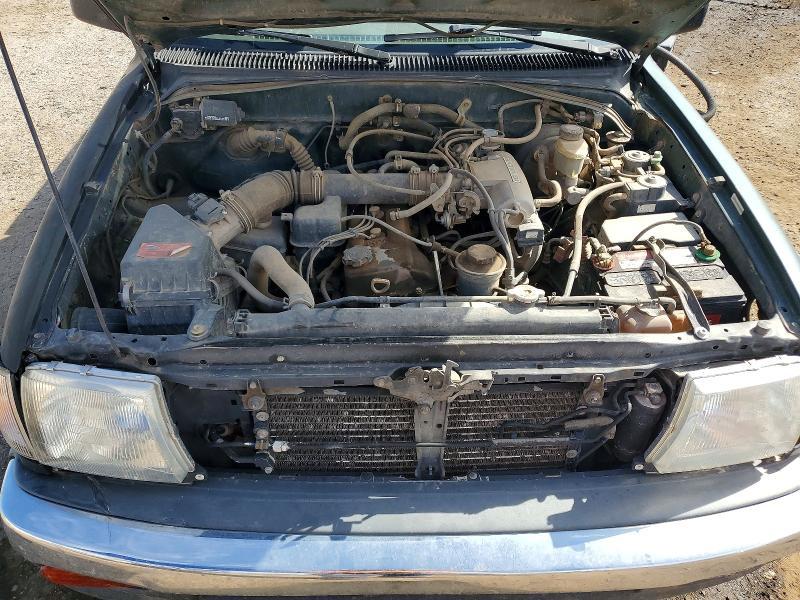 1999 Toyota Tacoma Base