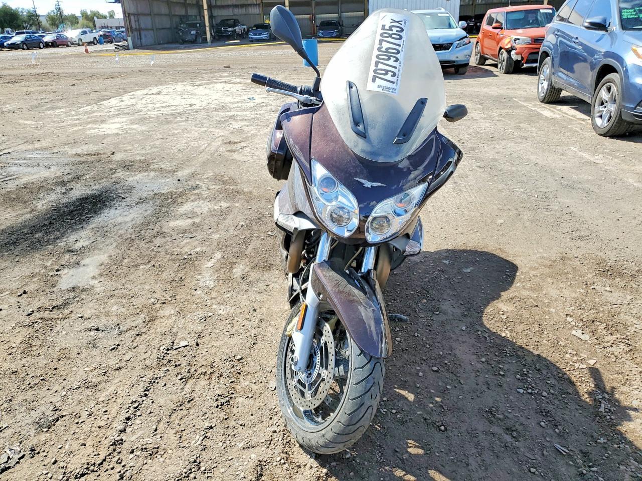 2014 Moto Guzzi Norge GT