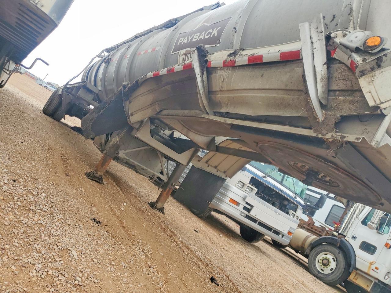 2014 Polar Tank Trailer