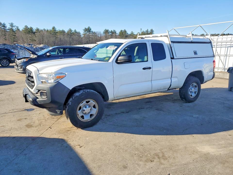 2019 Toyota Tacoma SR