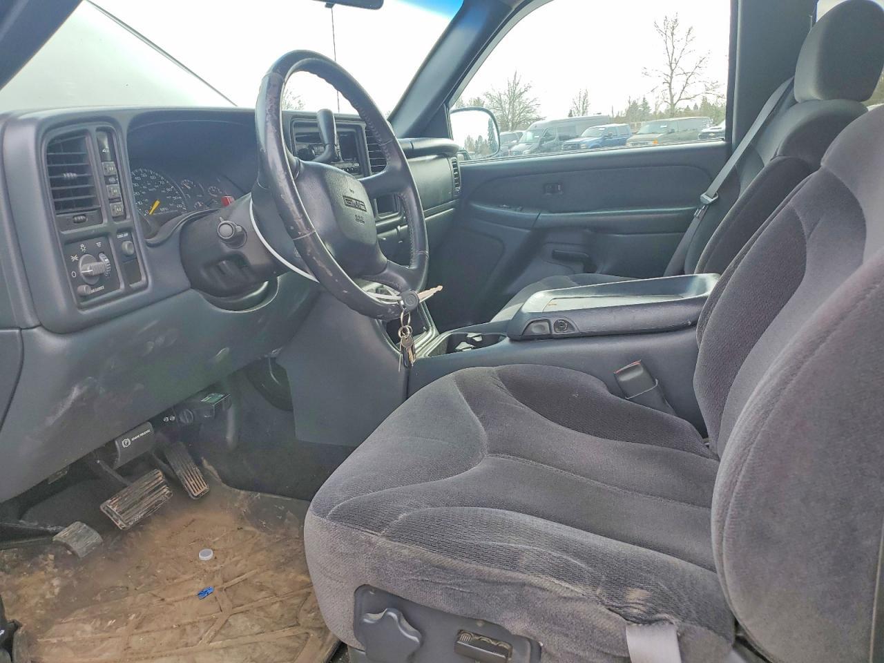 2001 GMC Sierra K2500 Heavy Duty