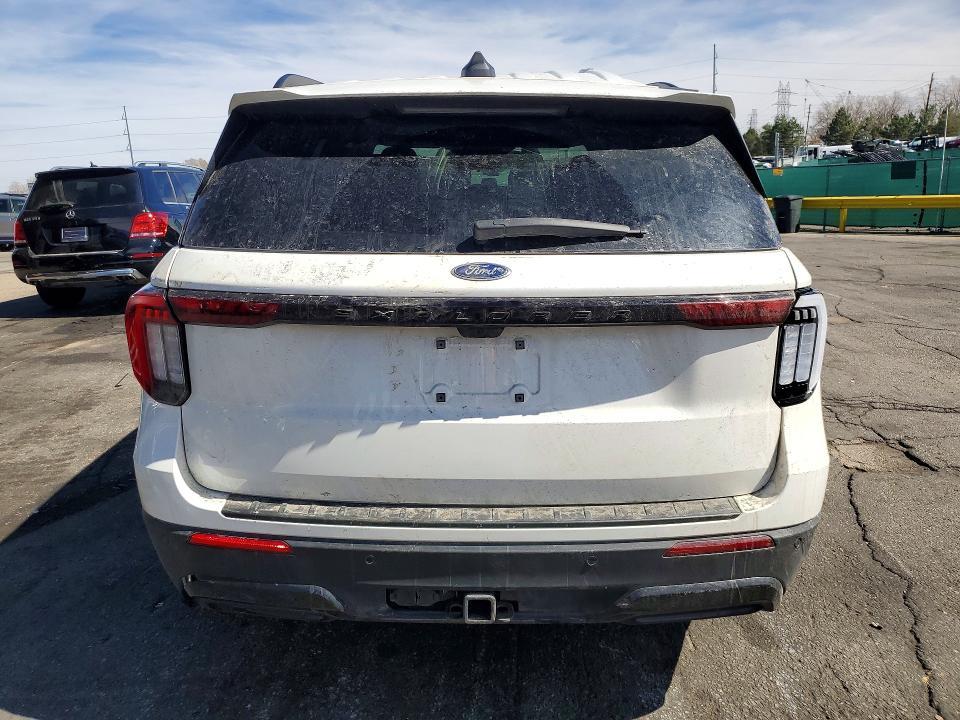 2025 Ford Explorer St-line