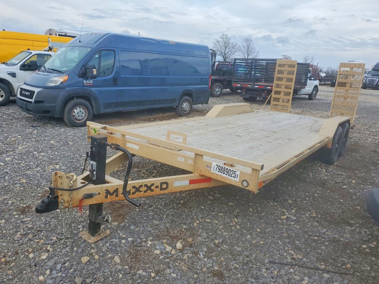 2023 Unknown 2023 MAXX-D Equipment Trailer