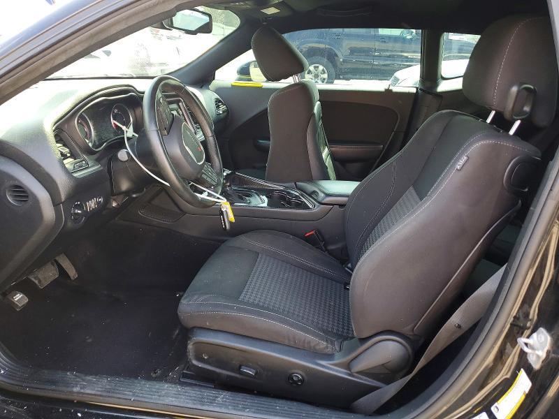 2016 Dodge Challenger sxt