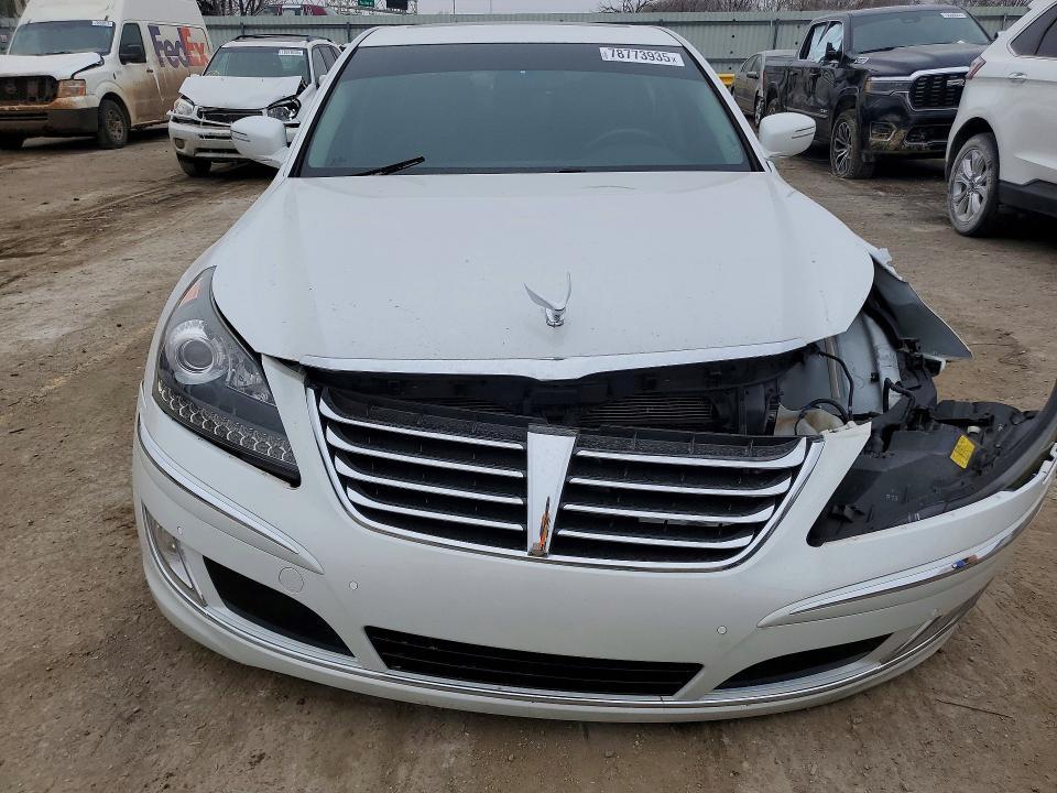 2013 Hyundai Equus Signature