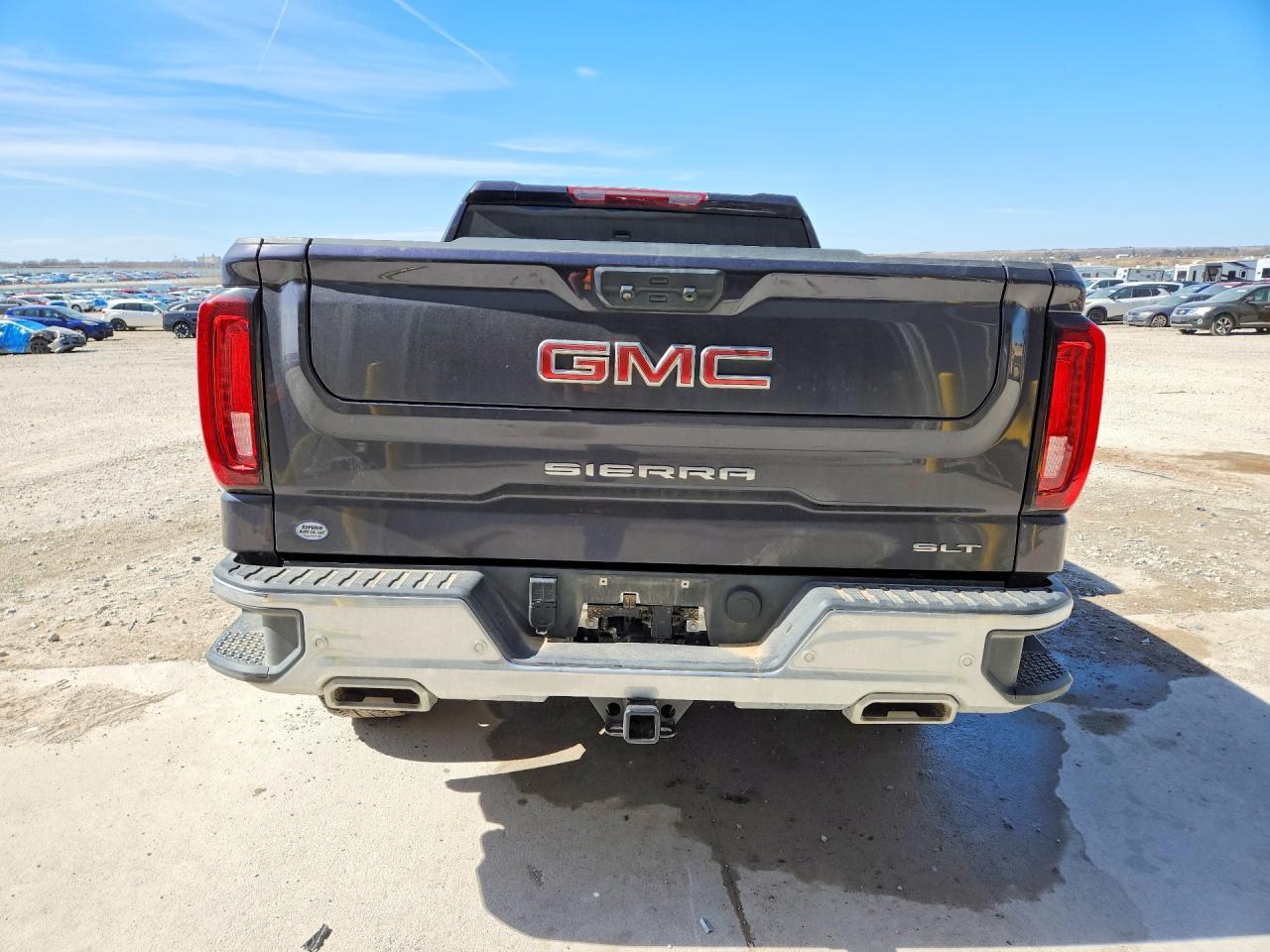 2025 GMC Sierra K1500 SLT