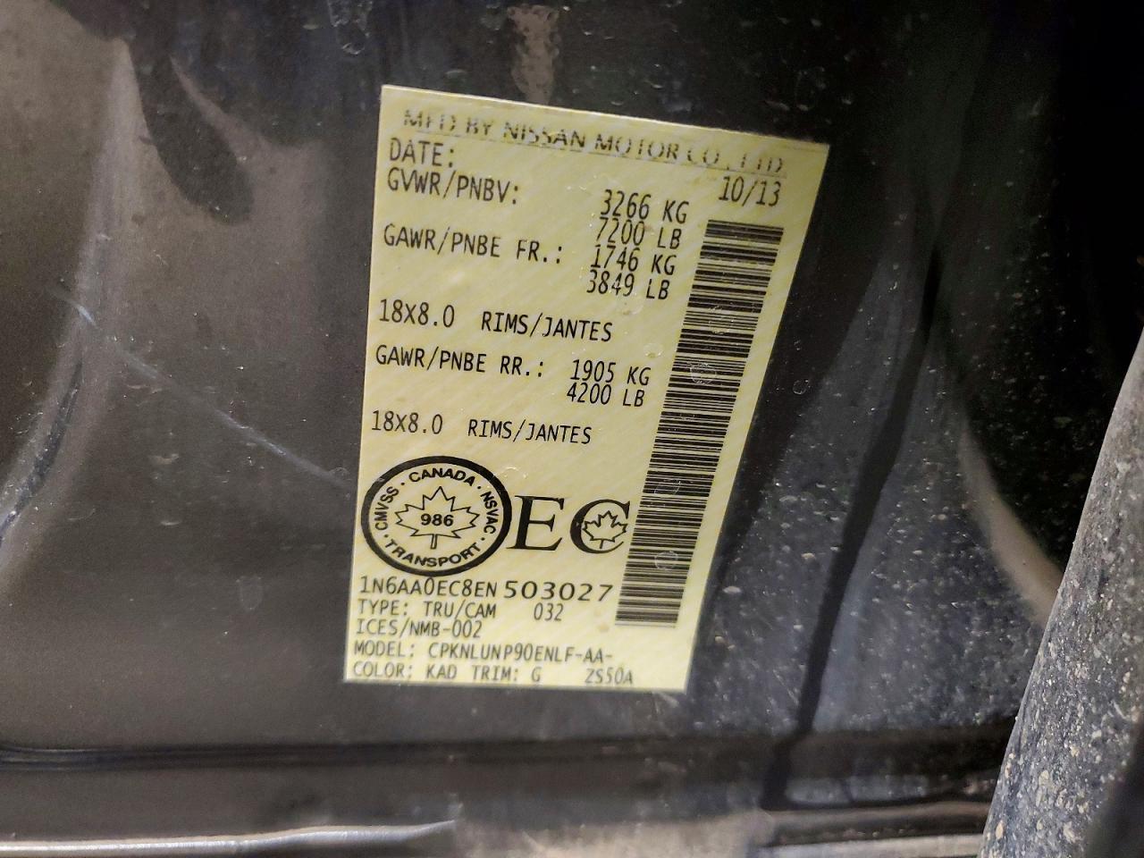 2014 Nissan Titan SV