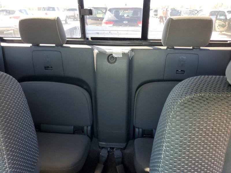 2014 Nissan Frontier Desert Runner