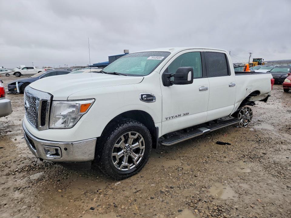 2017 Nissan Titan xd s