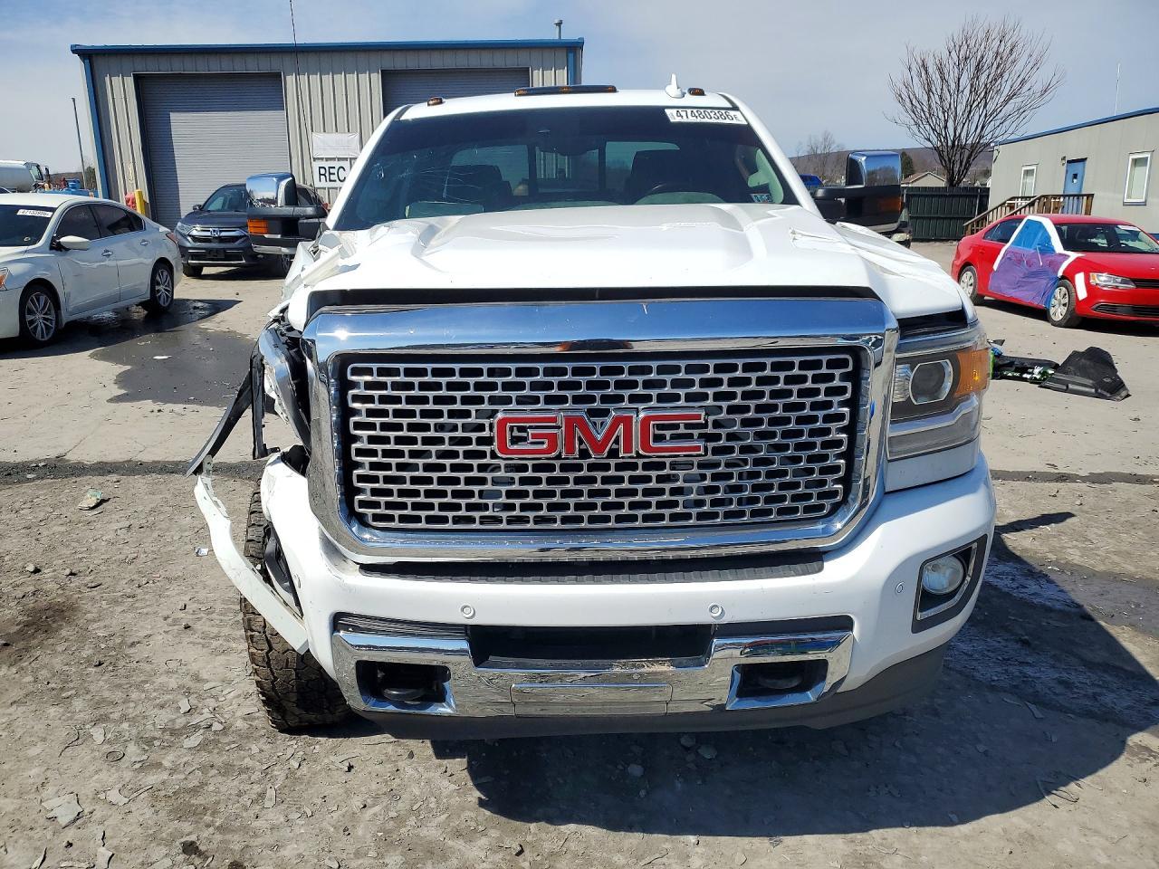 2017 GMC Sierra K2500 Denali