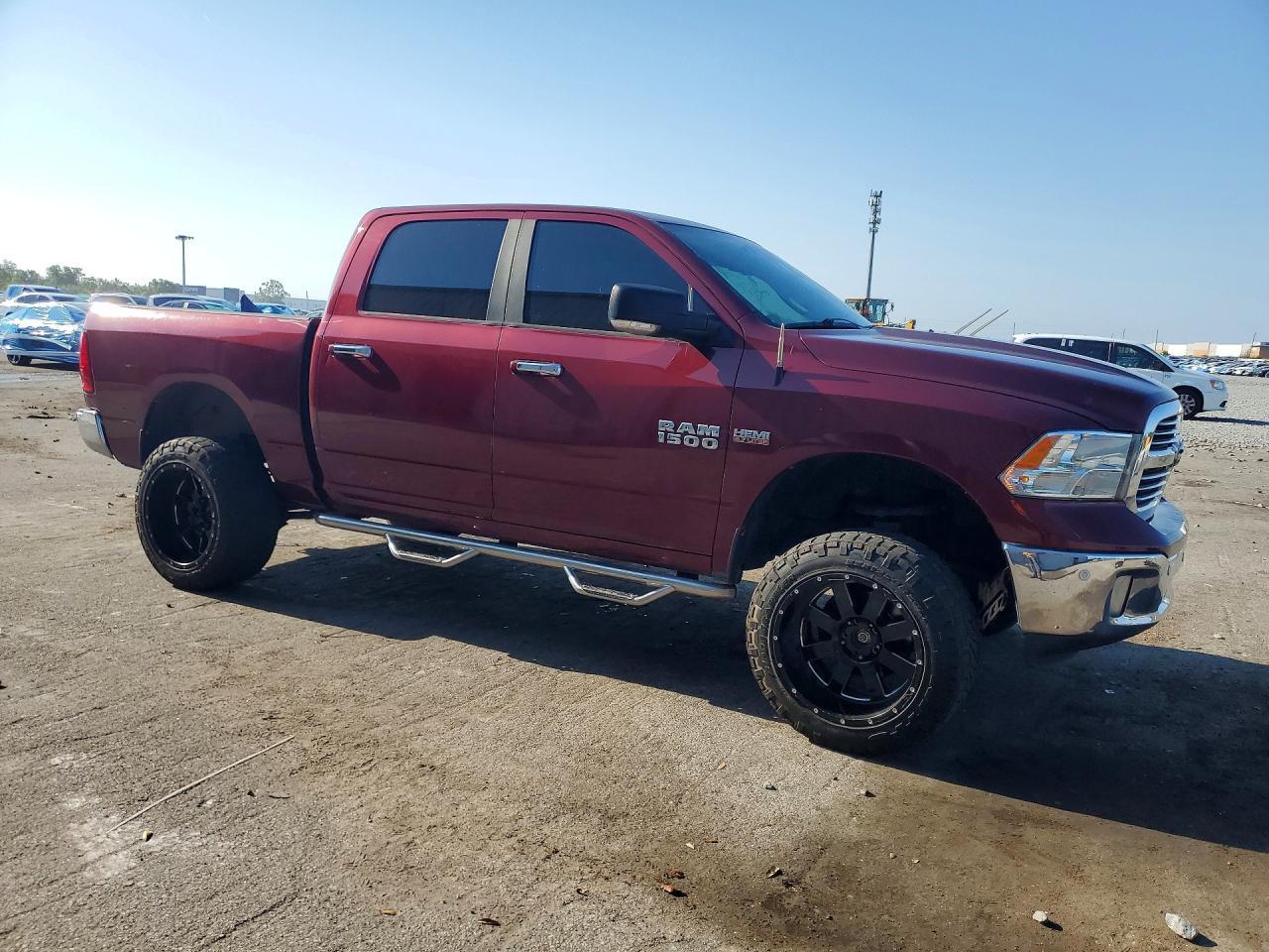 2016 Dodge RAM 1500 SLT