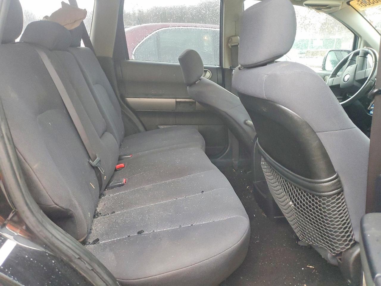 2004 Mitsubishi Endeavor ls