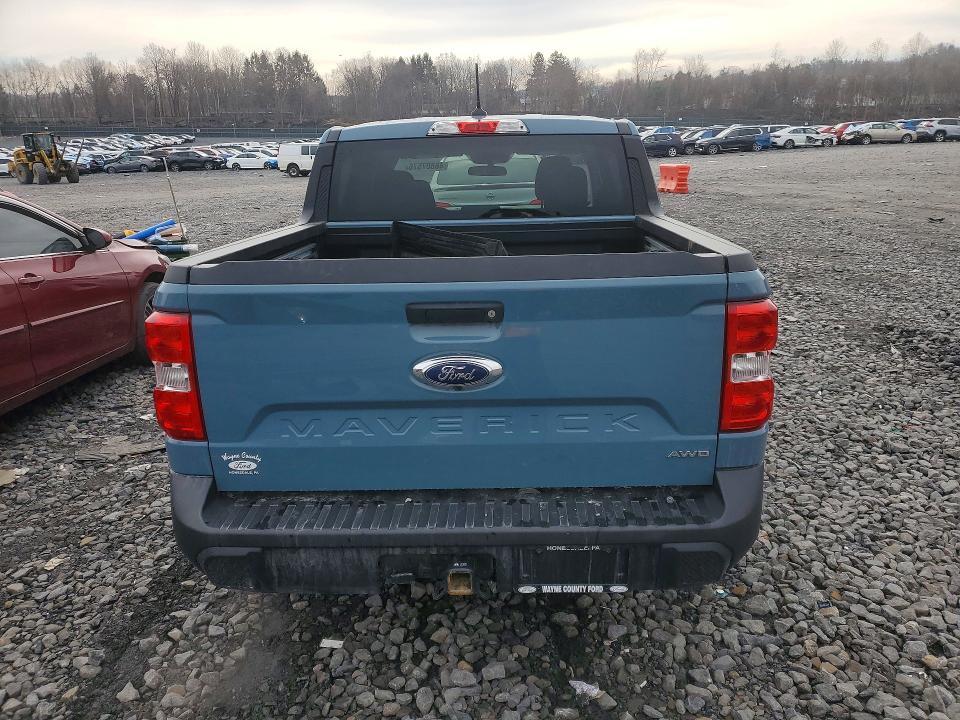 2022 Ford Maverick XL