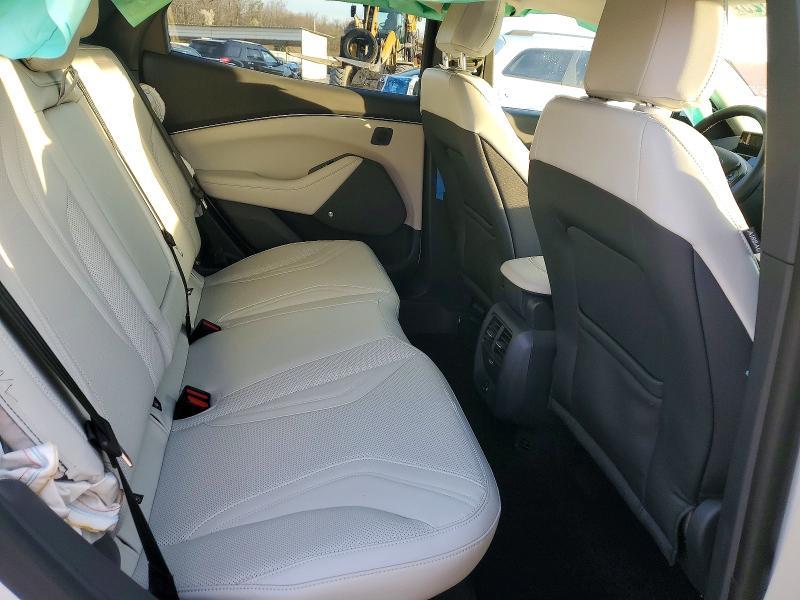 2022 Ford Mustang Mach-e Premium