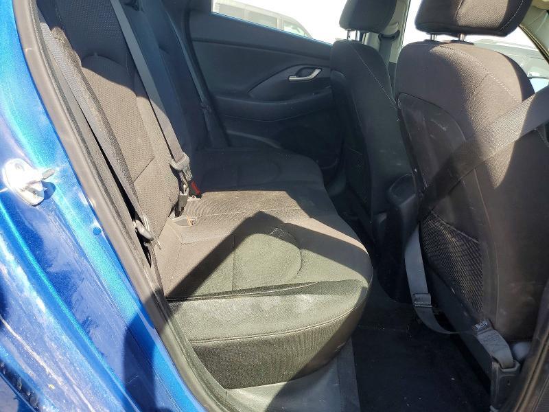 2018 Hyundai Elantra gt Base