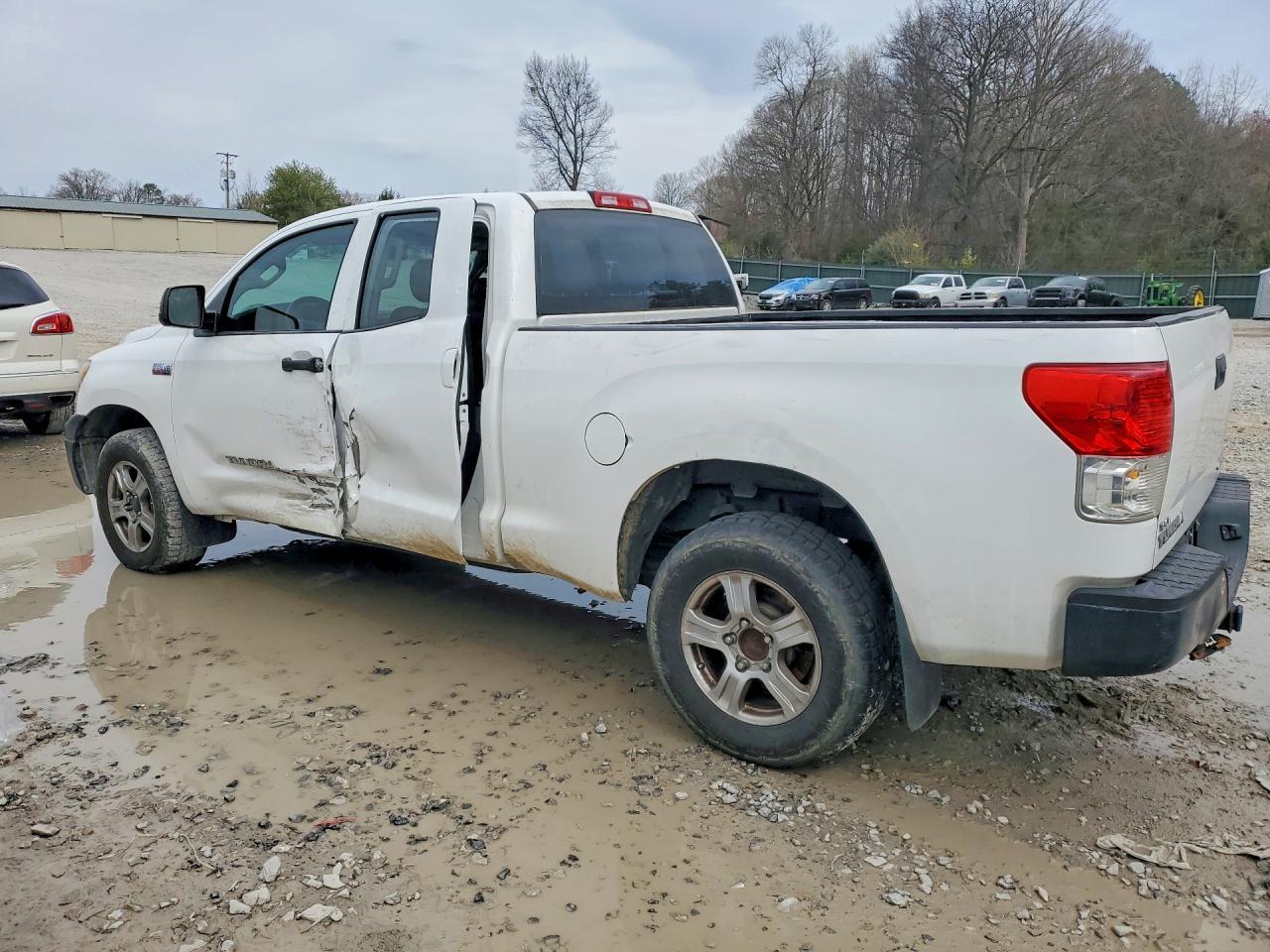 2011 Toyota Tundra Grade