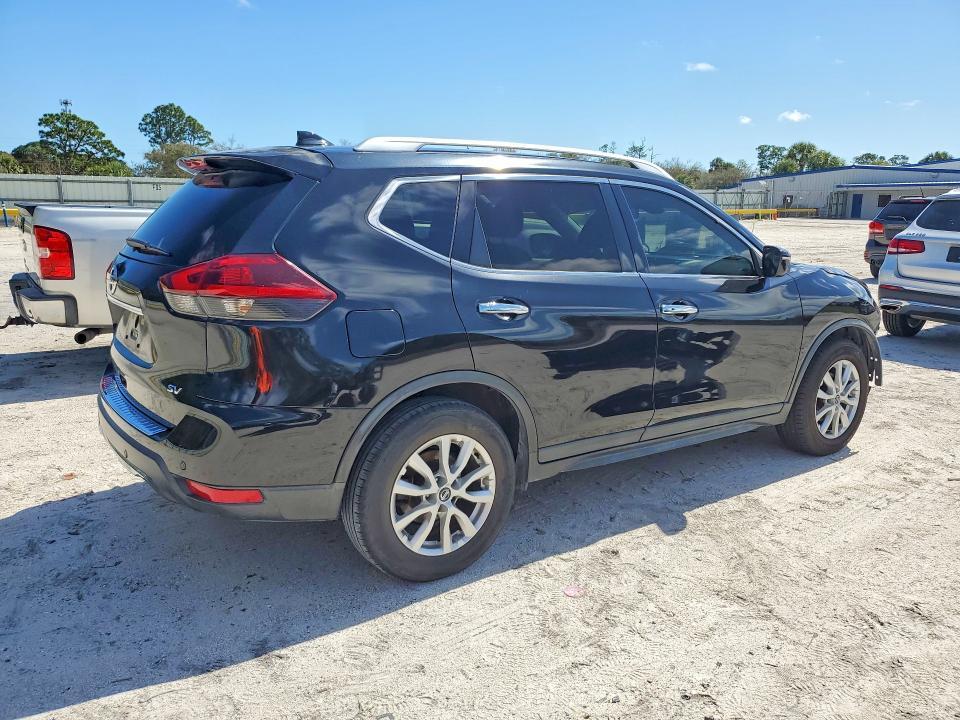 2019 Nissan Rogue sv