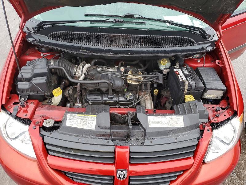 2005 Dodge Grand Caravan se