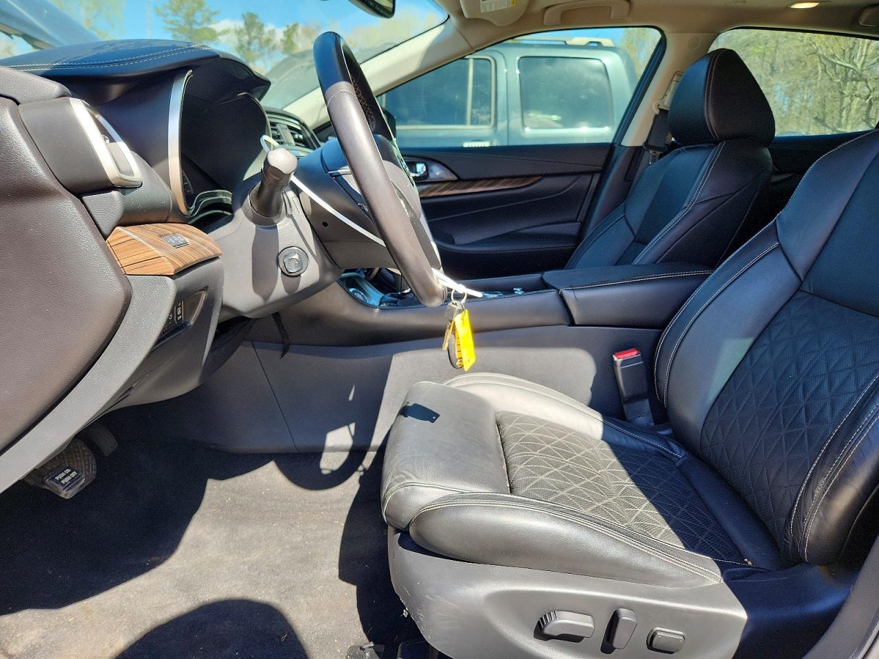 2017 Nissan Maxima Platinum