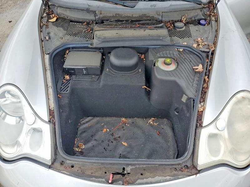 2002 Porsche 911 Carrera 2