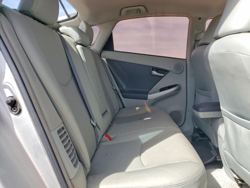 2010 Toyota Prius iv