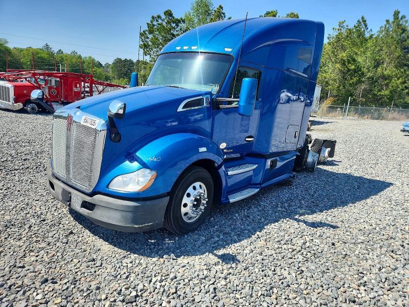 2019 Kenworth Construction T680