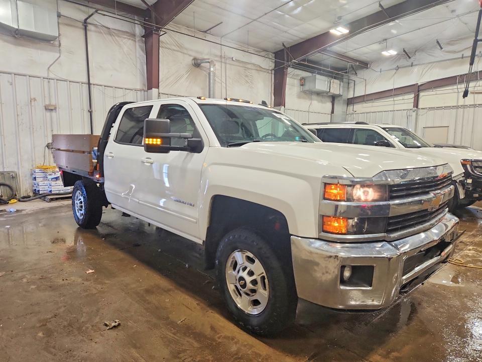 2015 Chevrolet Silverado 2500 Flatbed Truck