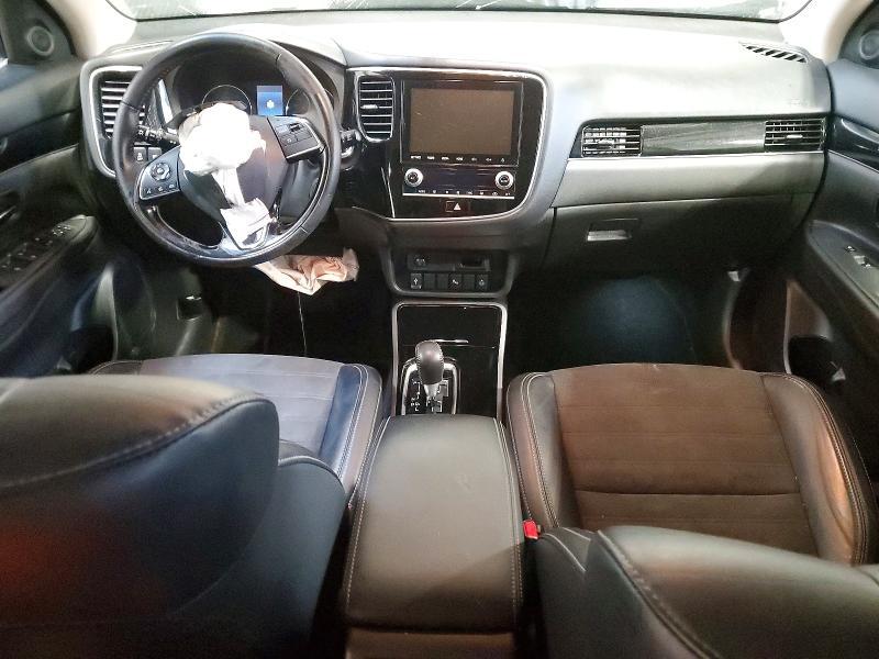 2020 Mitsubishi Outlander es