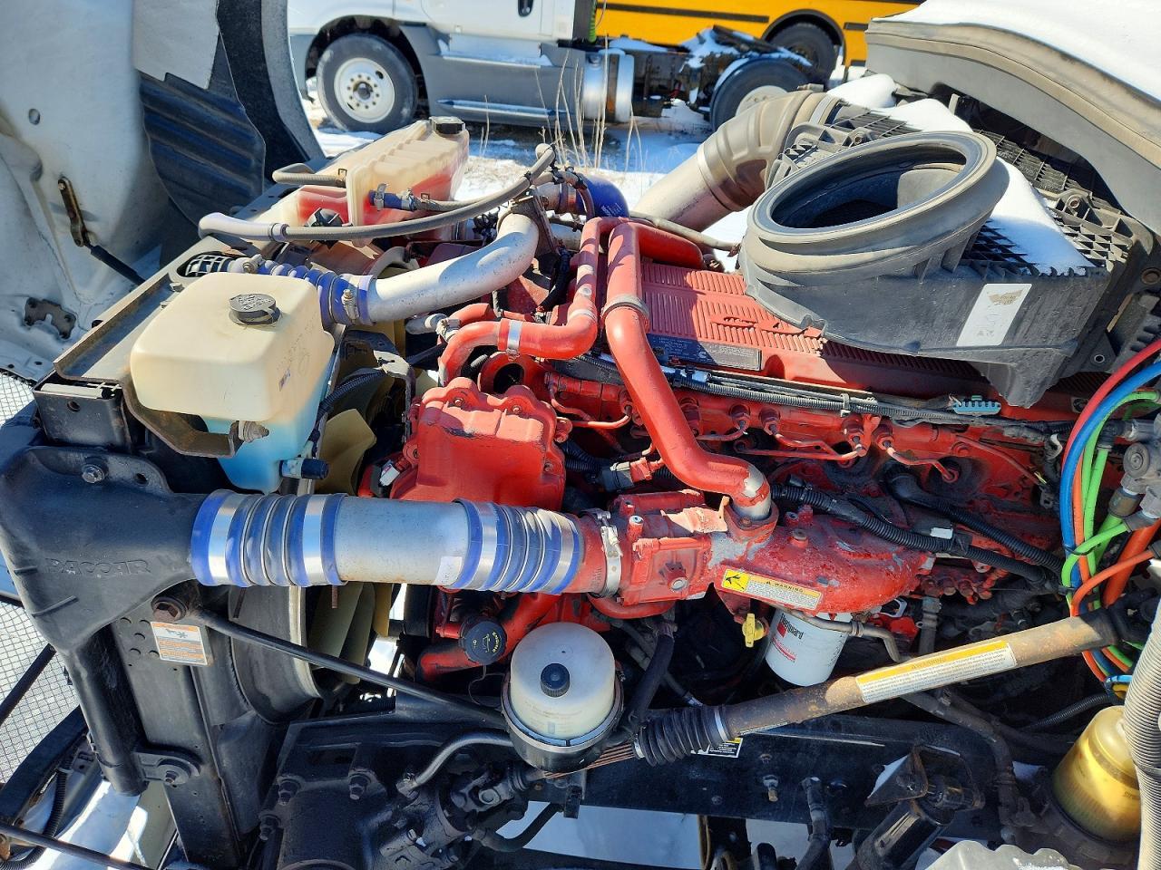 2016 Kenworth T680 Semi Truck