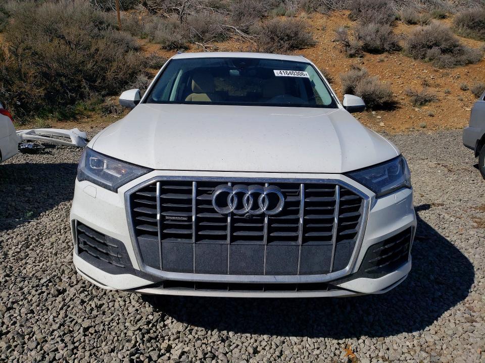 2020 Audi Q7 Premium Plus
