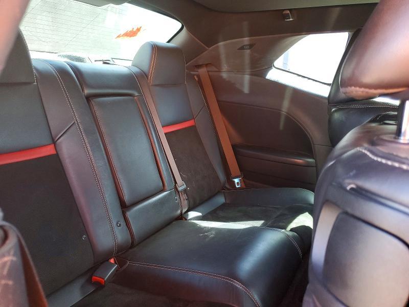 2014 Dodge Challenger Srt-8