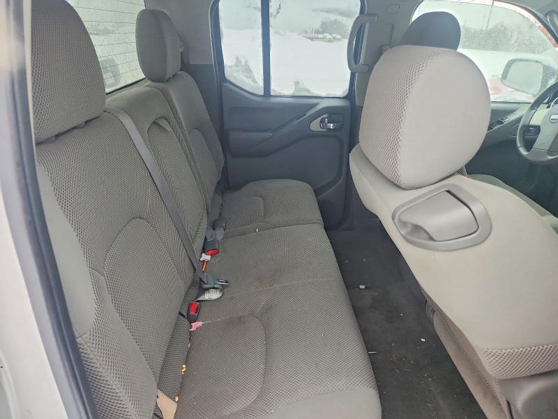 2005 Nissan Frontier SE