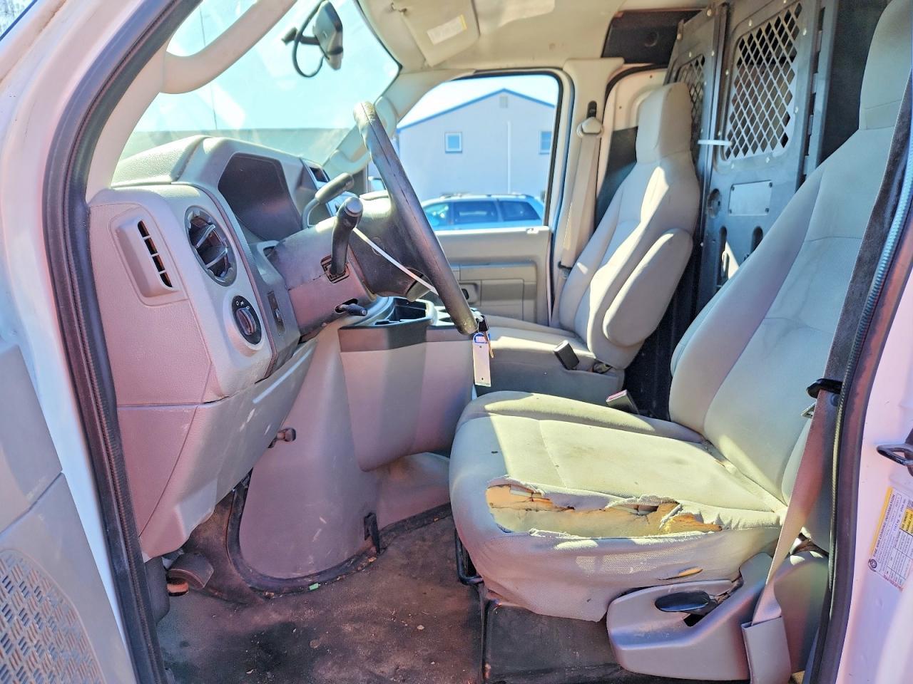 2014 Ford Econoline E250 Van