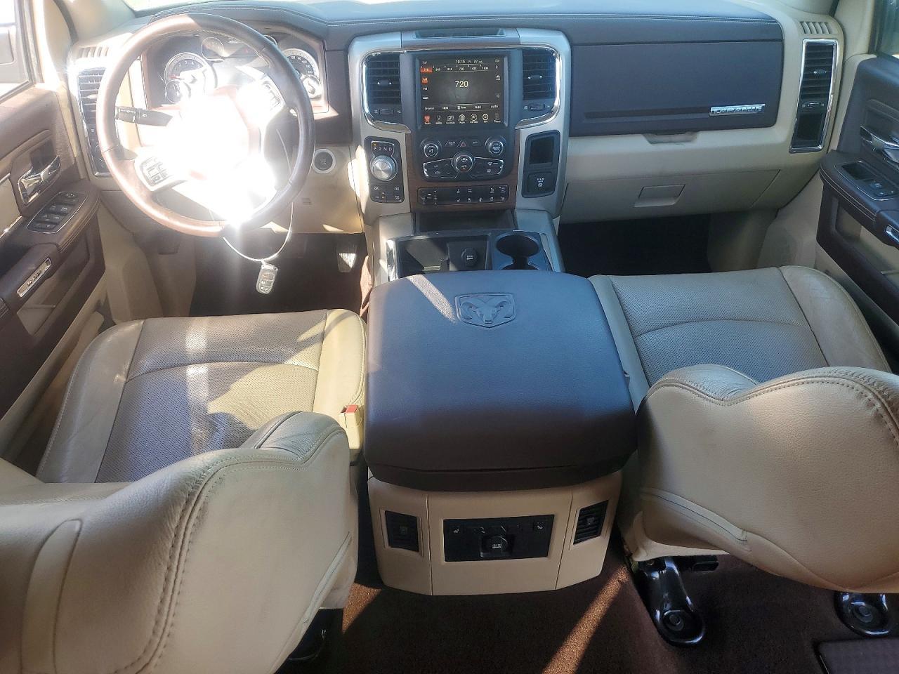 2015 Dodge 1500 Laramie