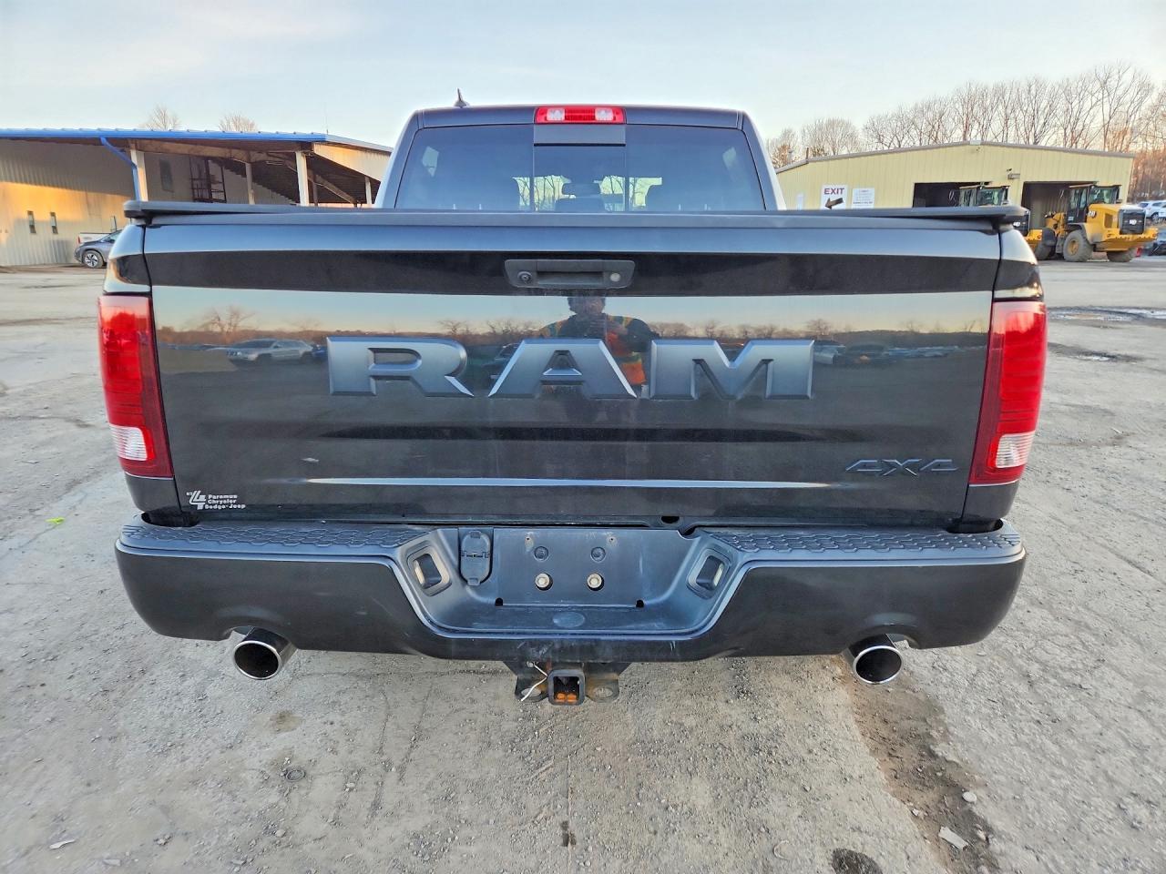 2017 Dodge RAM 1500 Sport