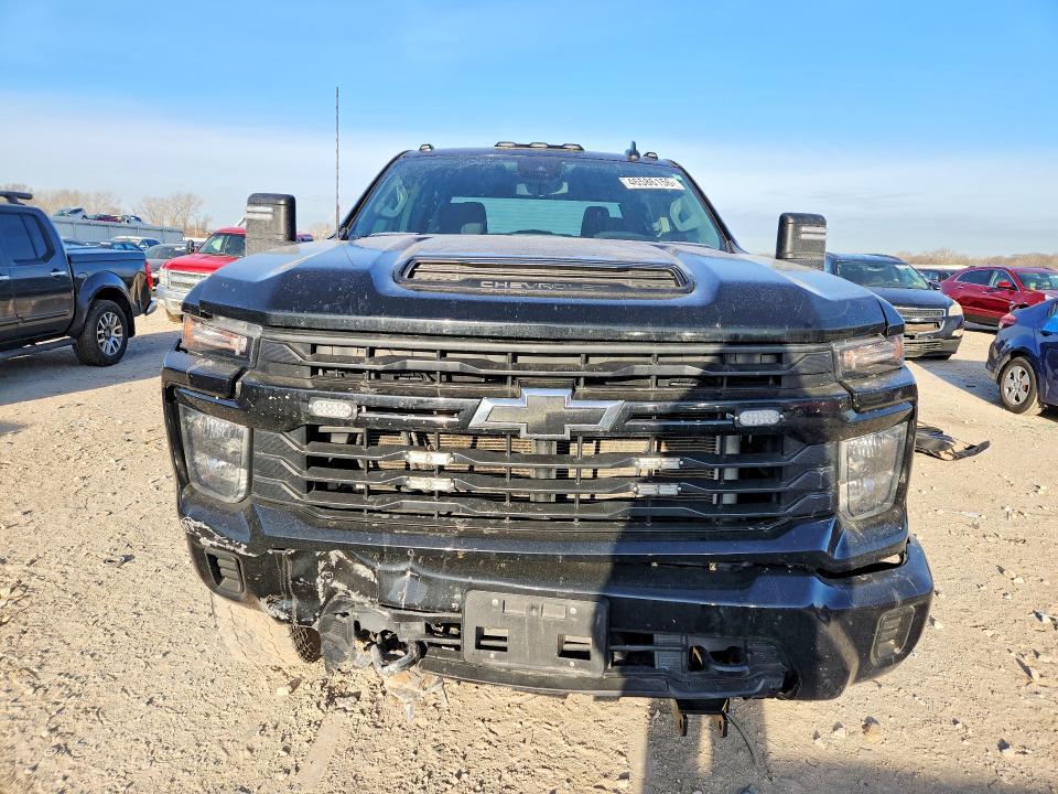 2024 Chevrolet Silverado K2500 Custom