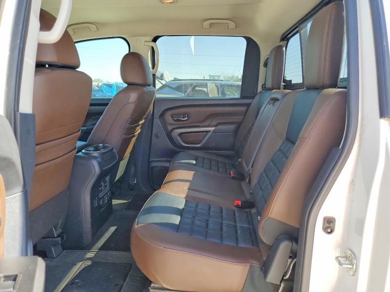 2019 Nissan Titan Platinum Reserve