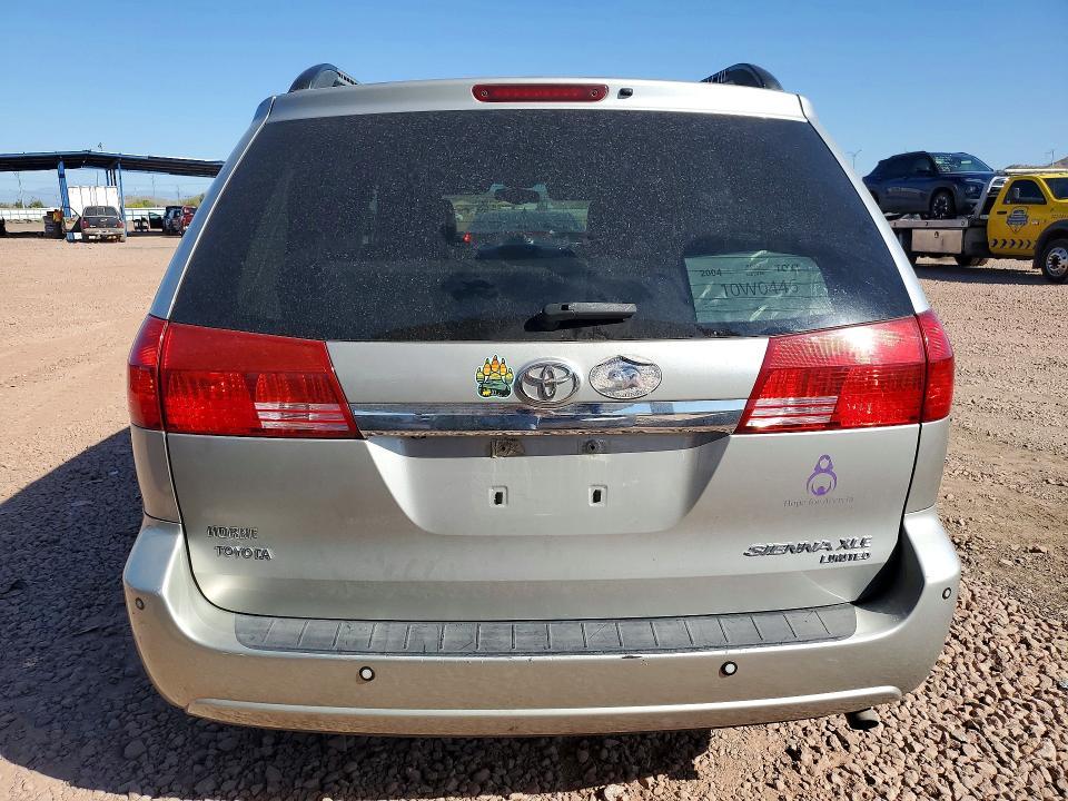 2004 Toyota Sienna xle Limited 7 Passenger