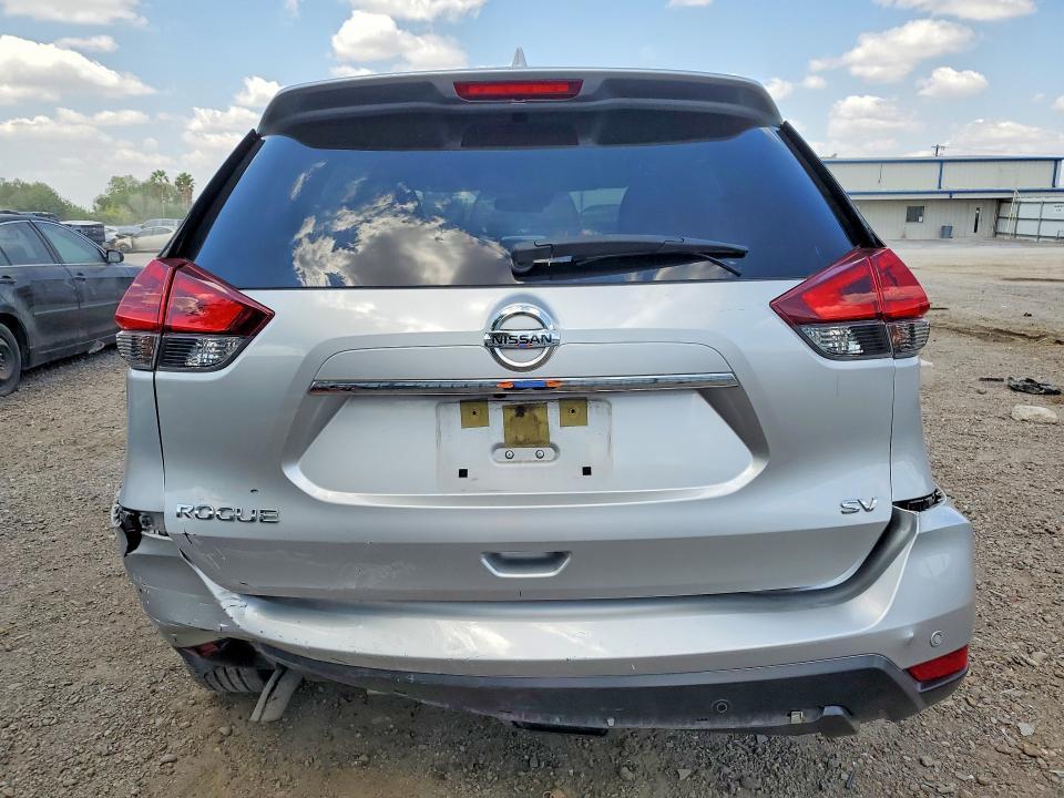 2019 Nissan Rogue sv