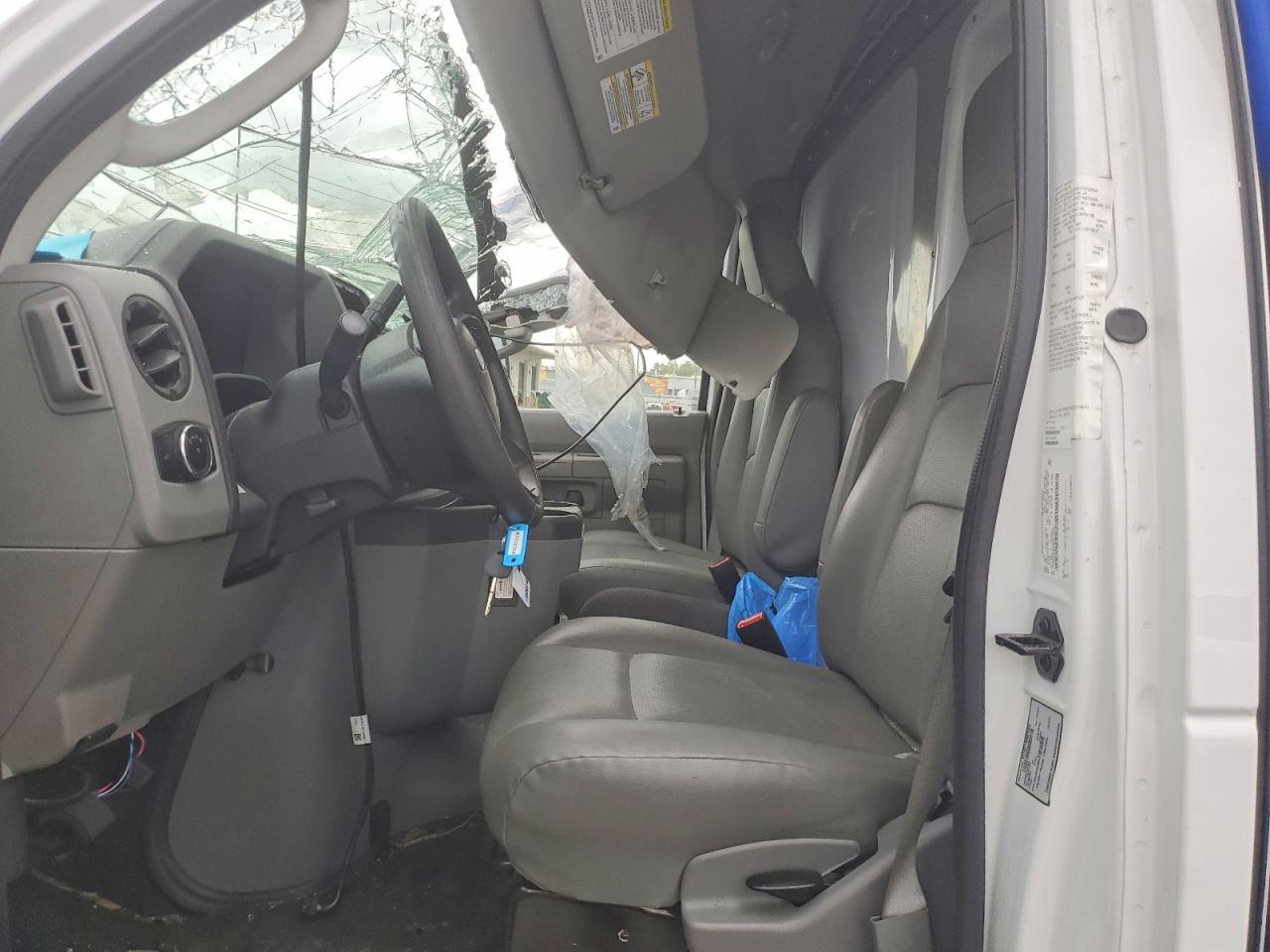 2024 Ford E350 Refrigerated BOX Truck