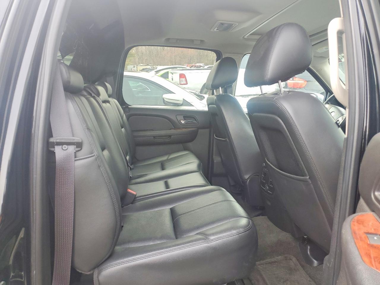 2013 Chevrolet Avalanche LT