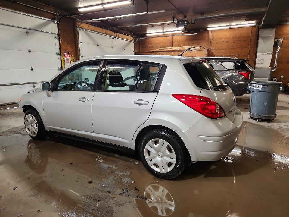 2012 Nissan Versa 1.8 s