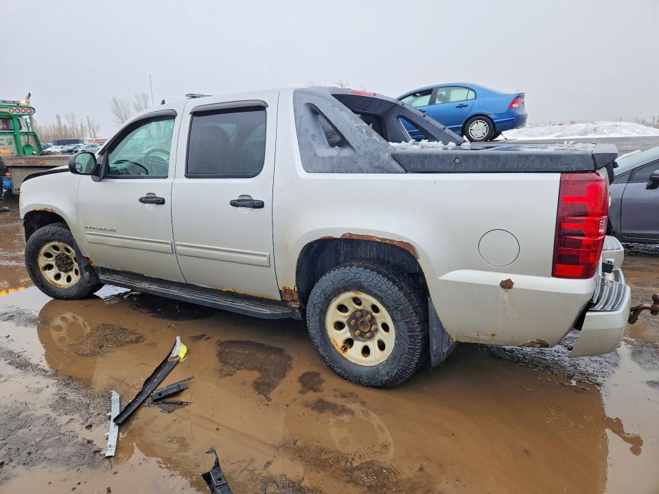 2011 Chevrolet Avalanche LS