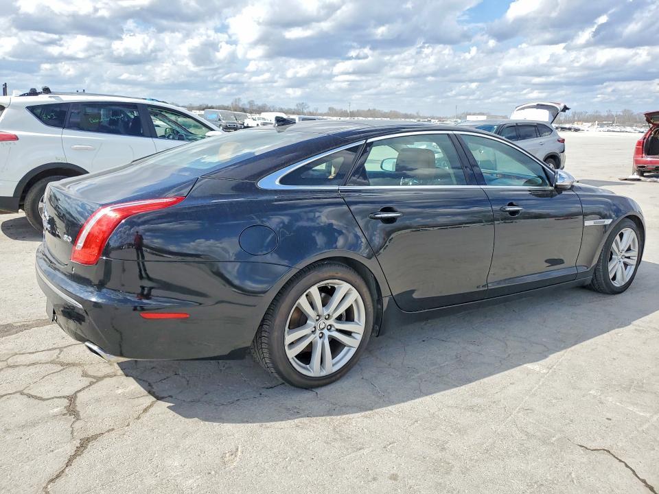 2013 Jaguar XJ